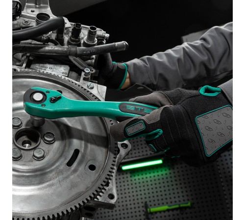 Набор инструментов 1/2", 1/4", CrV, 12 гранные головки, пластиковый кейс, 82 предмета Stels
Набор инструментов 1/2", 1/4", CrV, 12 гранные головки, пластиковый кейс, 82 предмета Stels