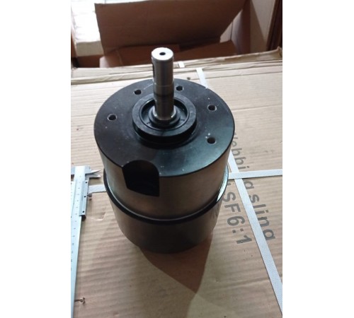 2 Мотор для штабелёра WS/IWS (Motor) 2 Мотор для штабелёра WS/IWS (Motor)