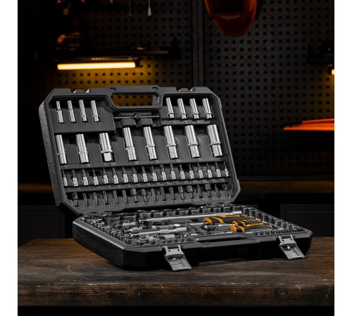 Набор инструментов, 1/2", 1/4", CrV, S2, пластиковый кейс, 109 предметов Denzel
Набор инструментов, 1/2", 1/4", CrV, S2, пластиковый кейс, 109 предметов Denzel